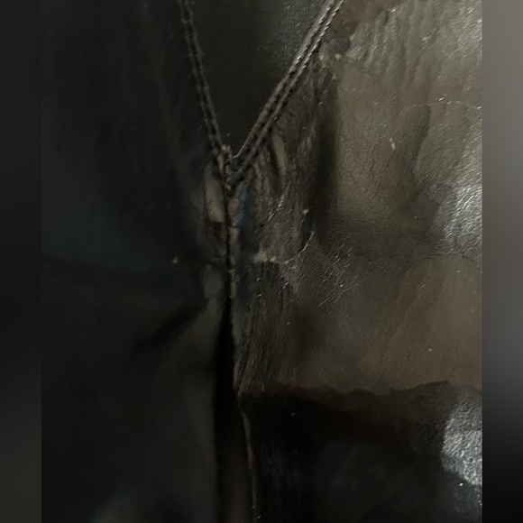 Vintage “Vibram” Distressed Italian Leather Boots (size 8.5) - Picture 9 of 9